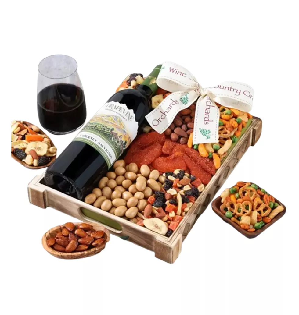 Cabernet & Savory Snack Medley
